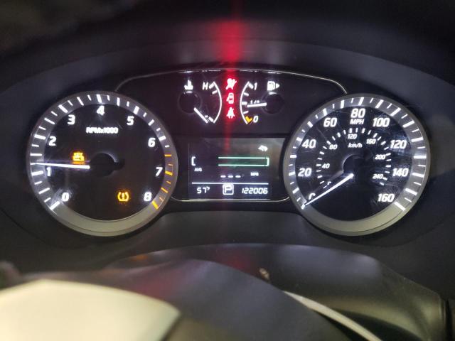 Photo 9 from auction – 2015 NISSAN SENTRA S with VIN 3N1AB7AP1FY267331