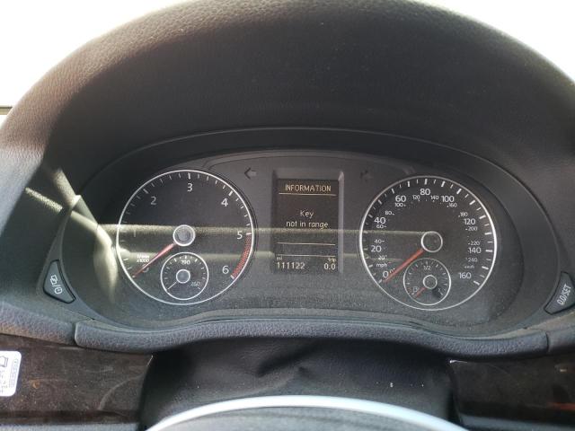 Photo 9 from auction – 2015 VOLKSWAGEN PASSAT SEL with VIN 1VWCV7A38FC035700