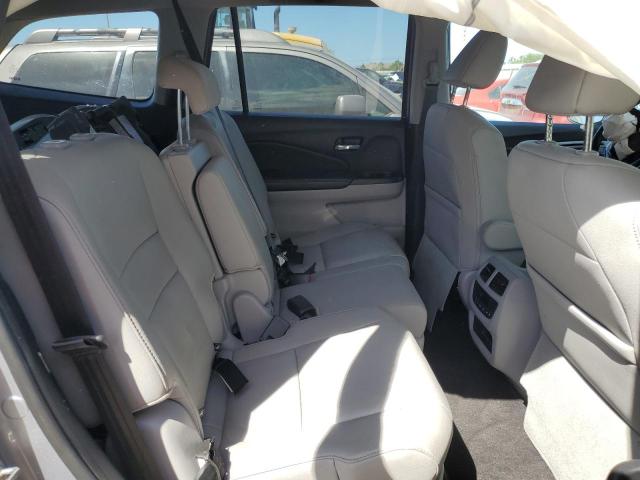 Photo 11 from auction – 2017 HONDA PILOT EXL with VIN 5FNYF5H5XHB015701