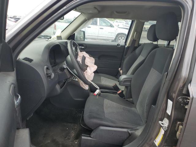 Photo 7 from auction – 2016 JEEP PATRIOT SP with VIN 1C4NJPBA3GD589145