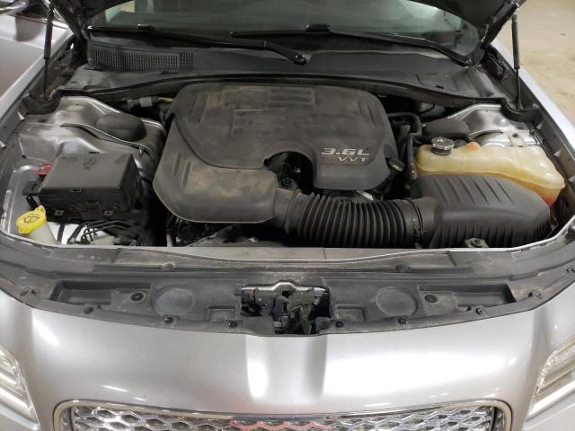 Photo 11 from auction – 2015 CHRYSLER 300C with VIN 2C3CCAKG5FH923491
