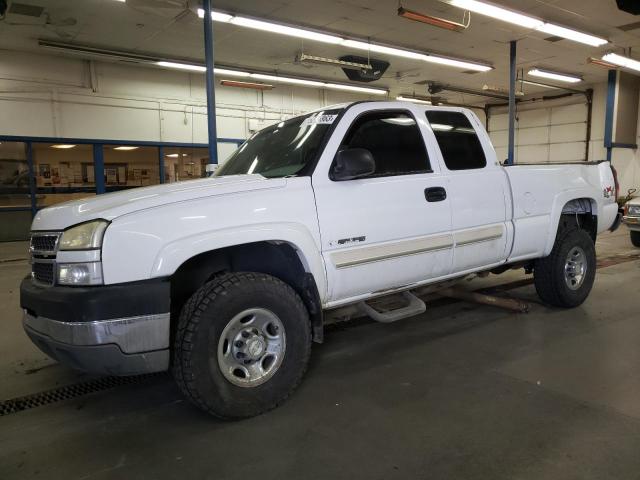 CHEVROLET SILVERADO 2005 with VIN 1GCHK29U45E162447 - Photo from auction