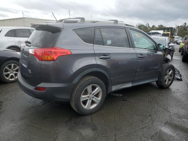 Photo 3 from auction – 2013 TOYOTA RAV4 XLE with VIN 2T3RFREV1DW125041