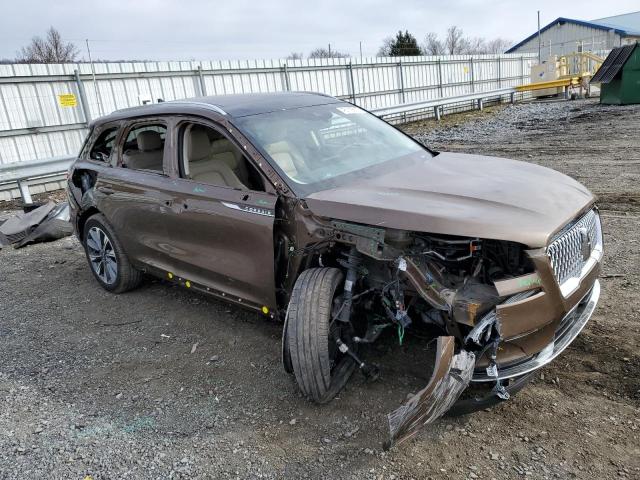 Photo 4 from auction – 2022 LINCOLN CORSAIR RE with VIN 5LMCJ2D92NUL01599
