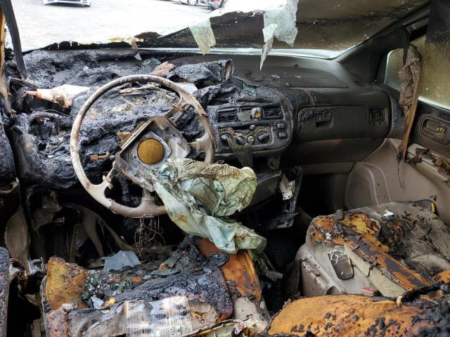 Photo 8 from auction – 2000 TOYOTA SIENNA CE with VIN 4T3ZF19C3YU317321