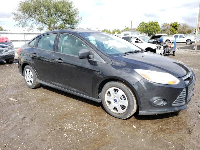 Photo 4 from auction – 2013 FORD FOCUS S with VIN 1FADP3E27DL145149