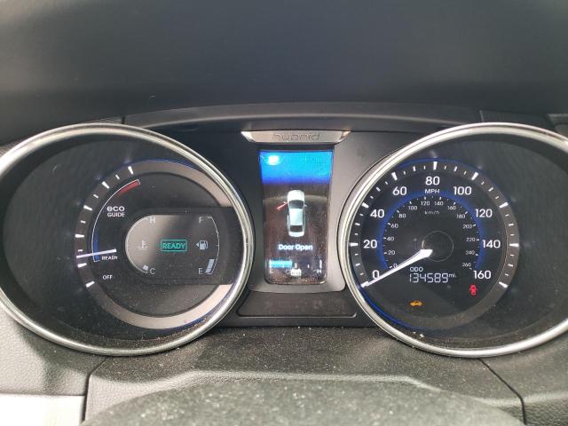 Photo 9 from auction – 2014 HYUNDAI SONATA HYB with VIN KMHEC4A47EA110529