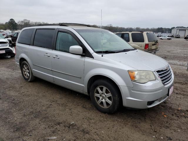 Photo 4 from auction – 2010 CHRYSLER TOWN & COU with VIN 2A4RR5D10AR424227