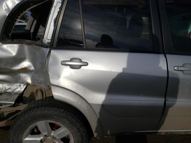 Photo 11 from auction – 2004 TOYOTA RAV4 with VIN JTEHD20V346017761