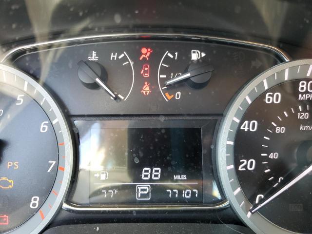 Photo 9 from auction – 2015 NISSAN SENTRA S with VIN 3N1AB7AP2FY255057
