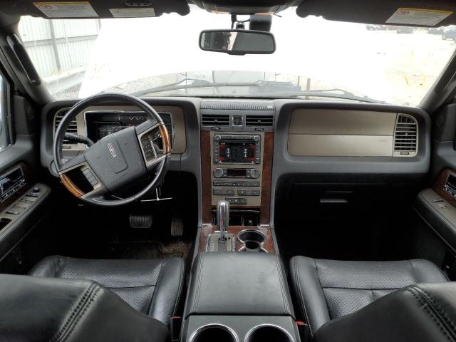 Photo 8 from auction – 2014 LINCOLN NAVIGATOR with VIN 5LMJJ2J59EEL02803