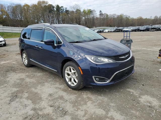 Photo 4 from auction – 2018 CHRYSLER PACIFICA T with VIN 2C4RC1EG4JR106324