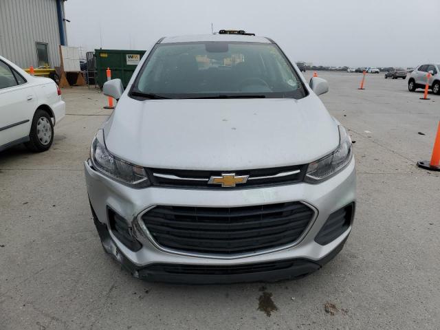 Photo 5 from auction – 2020 CHEVROLET TRAX LS with VIN KL7CJKSB8LB322346