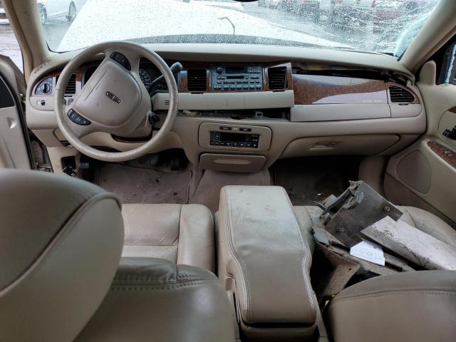Photo 8 from auction – 2002 LINCOLN TOWN CAR E with VIN 1LNHM81W92Y603523