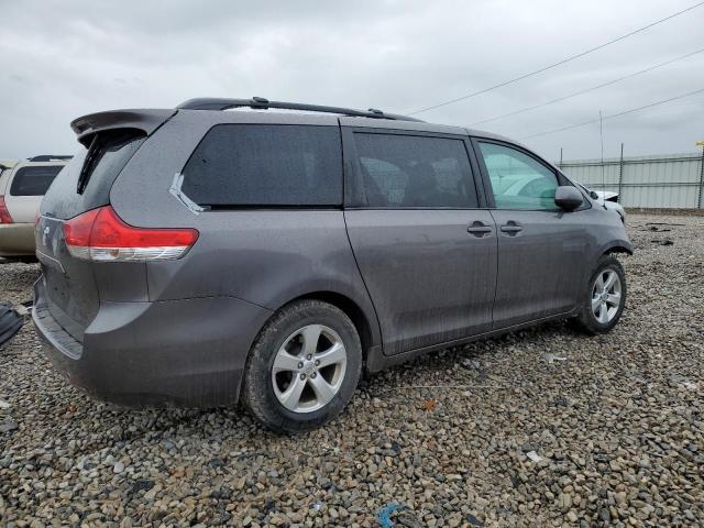 Photo 3 from auction – 2012 TOYOTA SIENNA LE with VIN 5TDKK3DC9CS205973