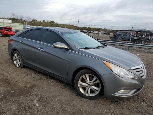 Photo 4 from auction – 2013 HYUNDAI SONATA SE with VIN 5NPEC4ACXDH534743