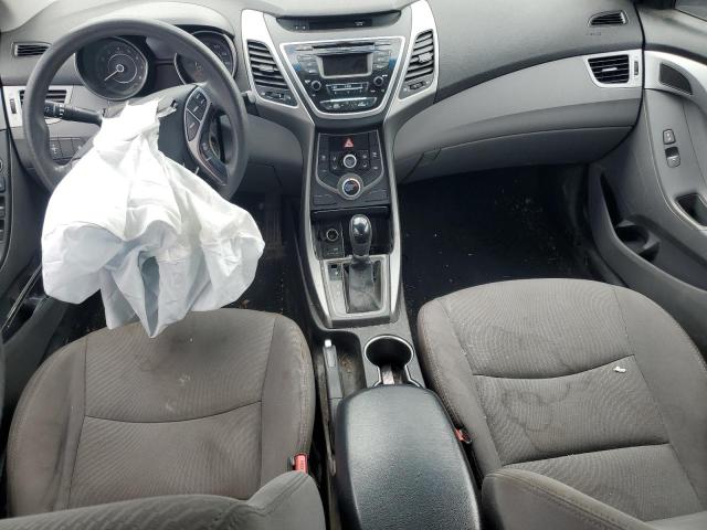 Photo 8 from auction – 2016 HYUNDAI ELANTRA SE with VIN 5NPDH4AE1GH696165