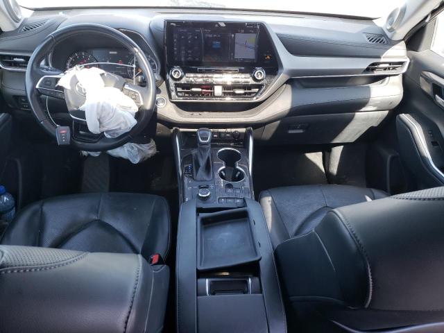 Photo 8 from auction – 2020 TOYOTA HIGHLANDER with VIN 5TDDZRBH1LS003702