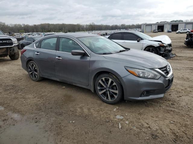 Photo 4 from auction – 2017 NISSAN ALTIMA 2.5 with VIN 1N4AL3AP7HC123156
