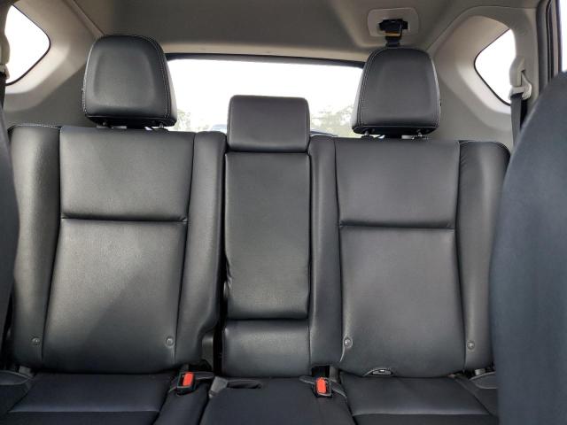Photo 10 from auction – 2017 TOYOTA RAV4 LIMIT with VIN 2T3DFREV8HW602547