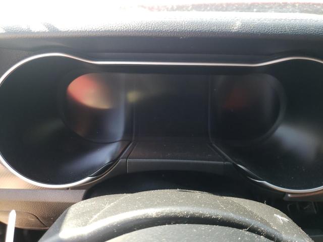 Photo 9 from auction – 2018 FORD MUSTANG with VIN 1FATP8UH3J5111465
