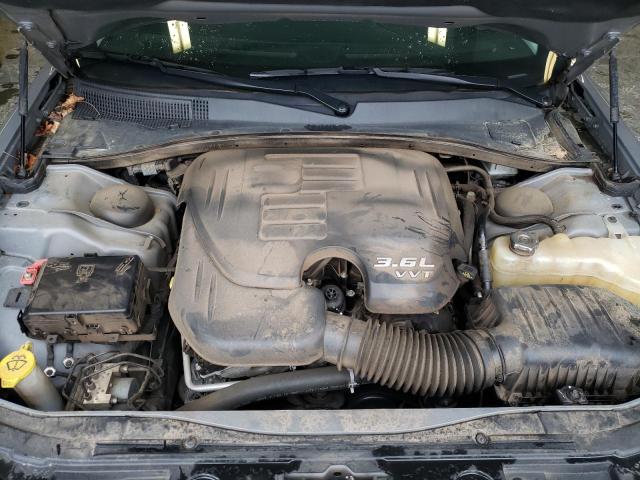 Photo 11 from auction – 2018 CHRYSLER 300 LIMITE with VIN 2C3CCAKG2JH201999