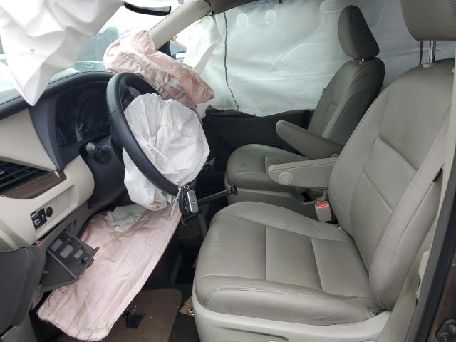 Photo 7 from auction – 2018 TOYOTA SIENNA XLE with VIN 5TDYZ3DC1JS903691