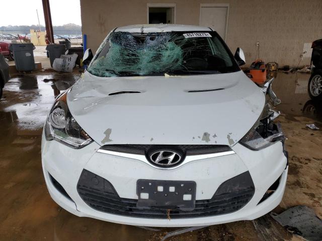 Photo 5 from auction – 2013 HYUNDAI VELOSTER with VIN KMHTC6AD9DU140714