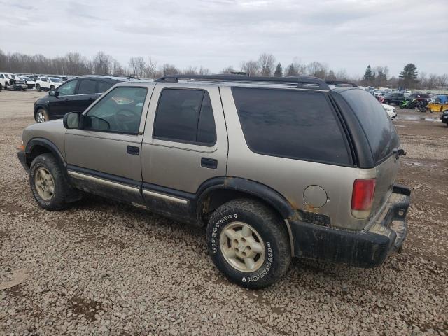 Photo 2 from auction – 2001 CHEVROLET BLAZER with VIN 1GNDT13W412166470