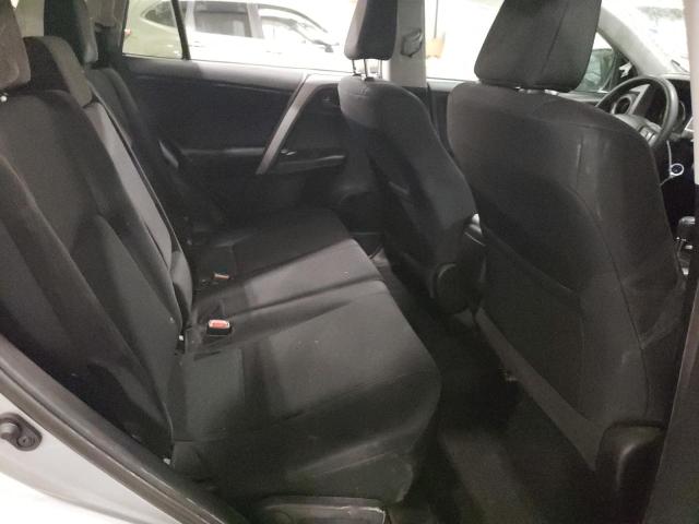 Photo 11 from auction – 2017 TOYOTA RAV4 LE with VIN 2T3BFREV6HW590342