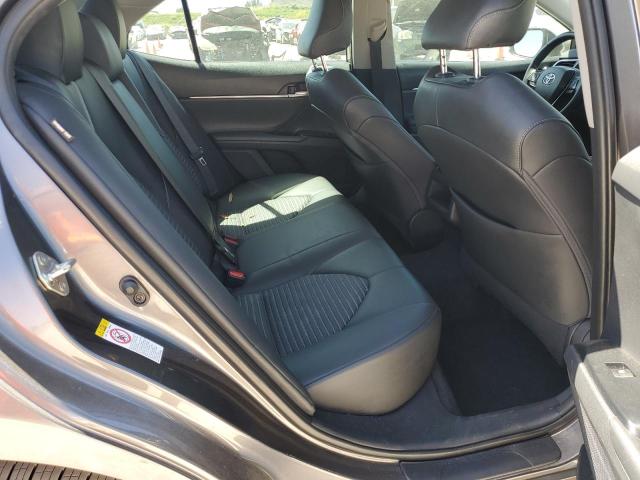 Photo 10 from auction – 2018 TOYOTA CAMRY with VIN 4T1B11HK2JU548976