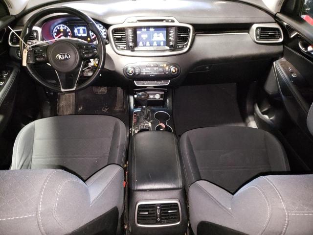 Photo 8 from auction – 2017 KIA SORENTO LX with VIN 5XYPGDA33HG263714