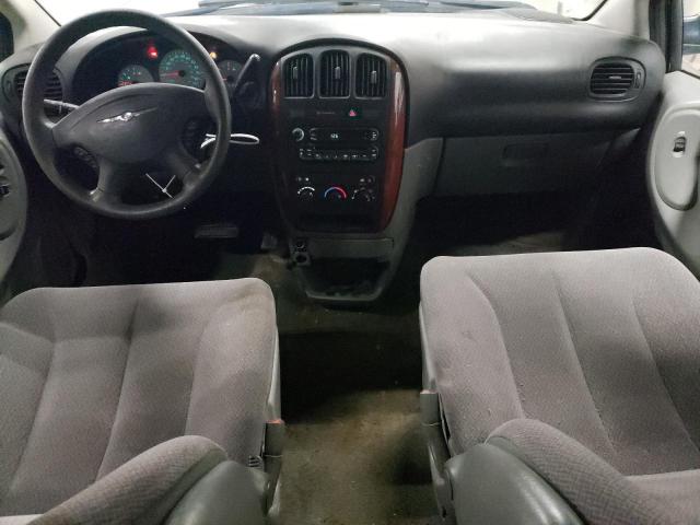 Photo 8 from auction – 2006 CHRYSLER TOWN & COU with VIN 1A4GP45R36B741341