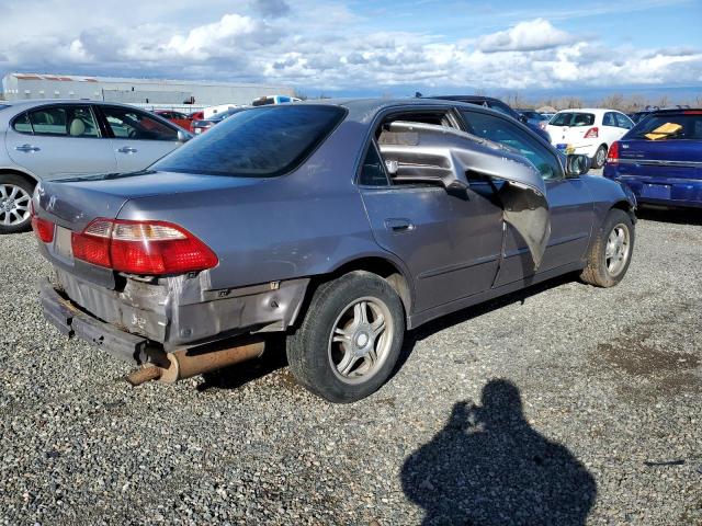 Photo 3 from auction – 2000 HONDA ACCORD EX with VIN 1HGCG6586YA101092
