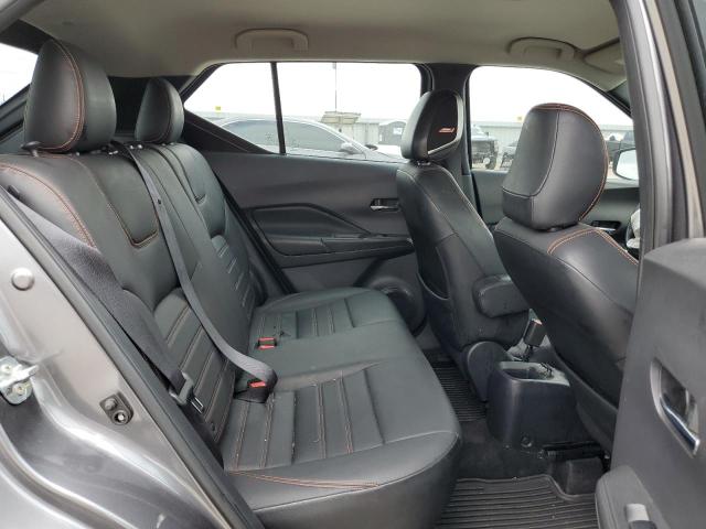 Photo 11 from auction – 2018 NISSAN KICKS S with VIN 3N1CP5CU2JL531129