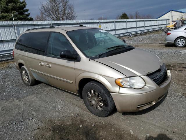 Photo 4 from auction – 2006 CHRYSLER TOWN & COU with VIN 2A4GP54L36R823221