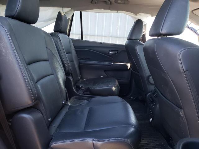 Photo 11 from auction – 2016 HONDA PILOT TOUR with VIN 5FNYF6H91GB505578