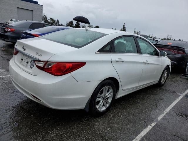 Photo 3 from auction – 2012 HYUNDAI SONATA GLS with VIN 5NPEB4AC8CH498164