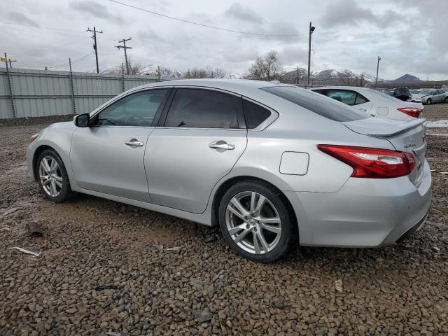 Photo 2 from auction – 2017 NISSAN ALTIMA 3.5 with VIN 1N4BL3AP6HC151504