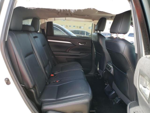 Photo 11 from auction – 2015 TOYOTA HIGHLANDER with VIN 5TDKKRFH8FS066094