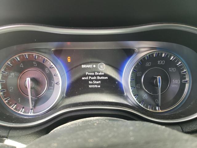 Photo 9 from auction – 2015 CHRYSLER 300 LIMITE with VIN 2C3CCAAG2FH746707