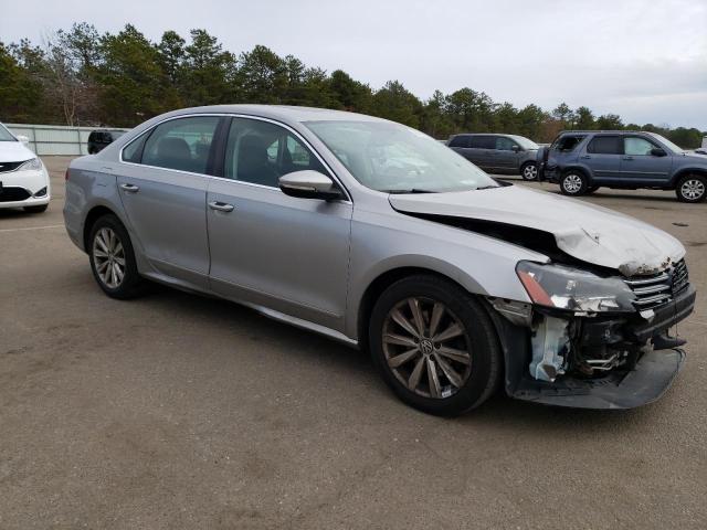 Photo 4 from auction – 2012 VOLKSWAGEN PASSAT SEL with VIN 1VWCH7A33CC030181
