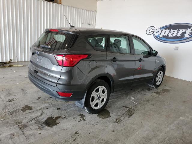 Photo 3 from auction – 2019 FORD ESCAPE S with VIN 1FMCU0F73KUB00932