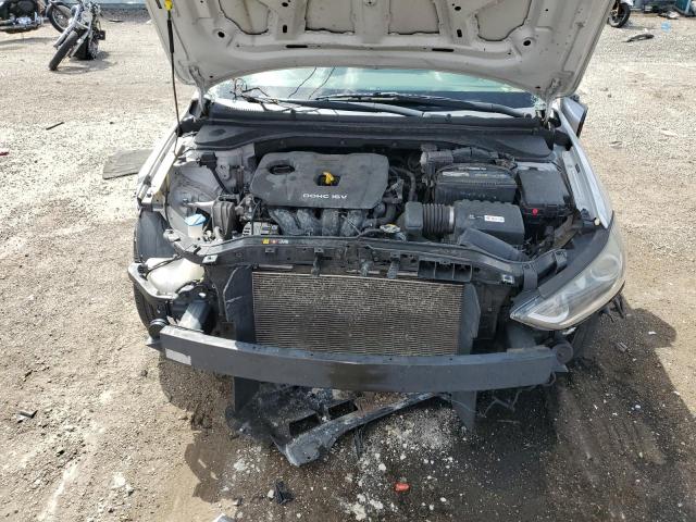 Photo 11 from auction – 2017 HYUNDAI ELANTRA SE with VIN 5NPD74LF2HH183632