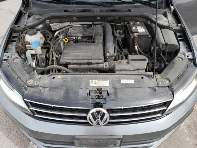 Photo 11 from auction – 2018 VOLKSWAGEN JETTA S with VIN 3VW2B7AJ4JM260979
