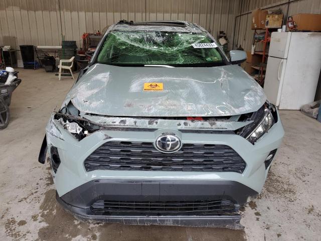 Photo 5 from auction – 2021 TOYOTA RAV4 XLE P with VIN JTMA1RFVXMD075070
