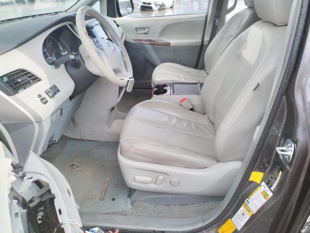 Photo 7 from auction – 2012 TOYOTA SIENNA XLE with VIN 5TDDK3DC9CS044372