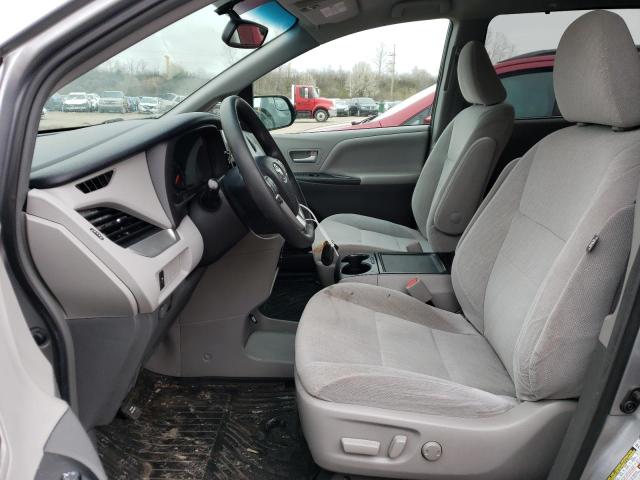 Photo 7 from auction – 2017 TOYOTA SIENNA LE with VIN 5TDKZ3DC9HS829386