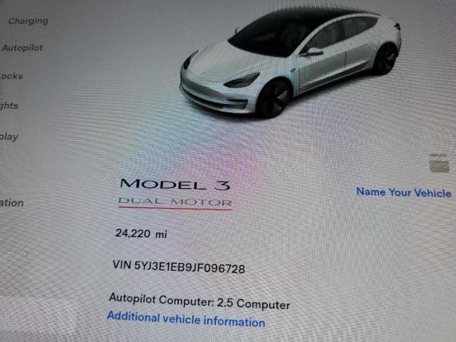 Photo 9 from auction – 2018 TESLA MODEL 3 with VIN 5YJ3E1EB9JF096728