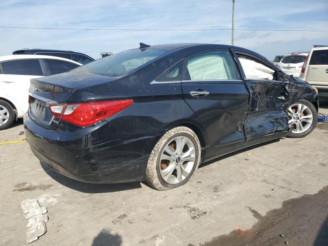 Photo 3 from auction – 2013 HYUNDAI SONATA SE with VIN 5NPEC4AC6DH698135